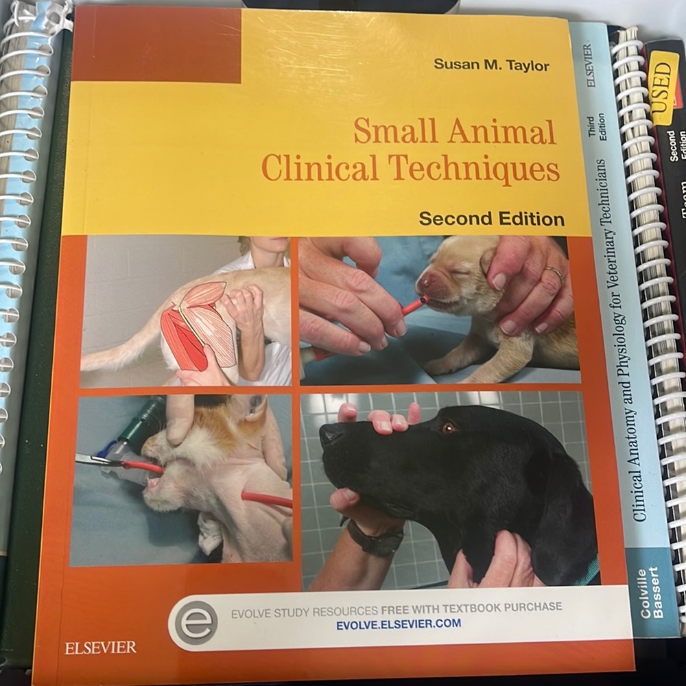 Small Animal clinical techniques second edition